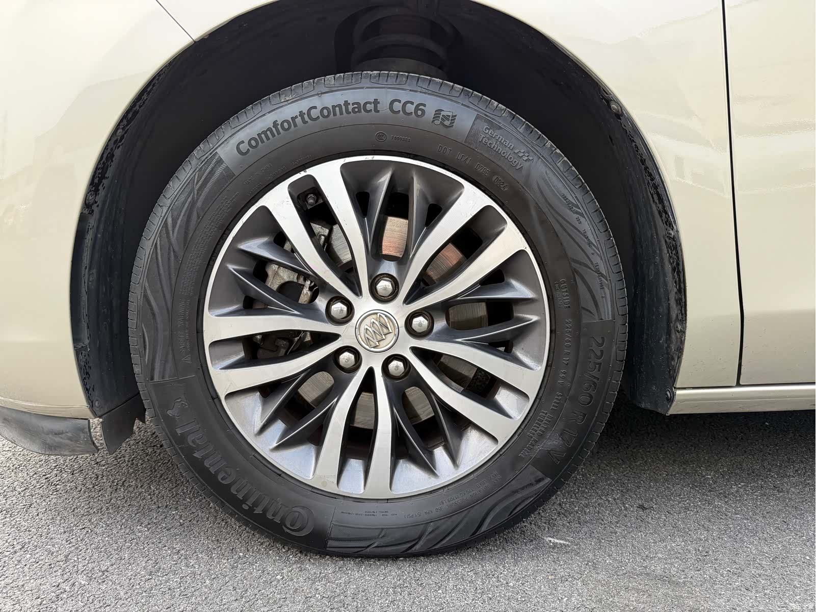 Buick GL8, 2018 18