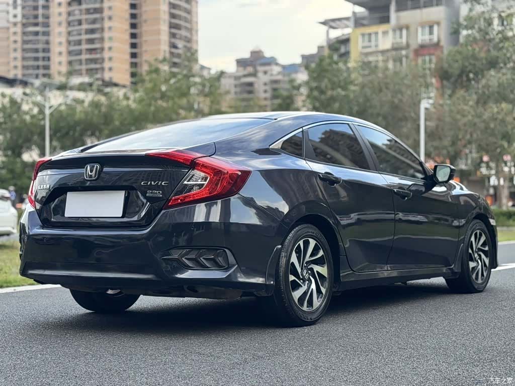 Honda Civic, 2017 9