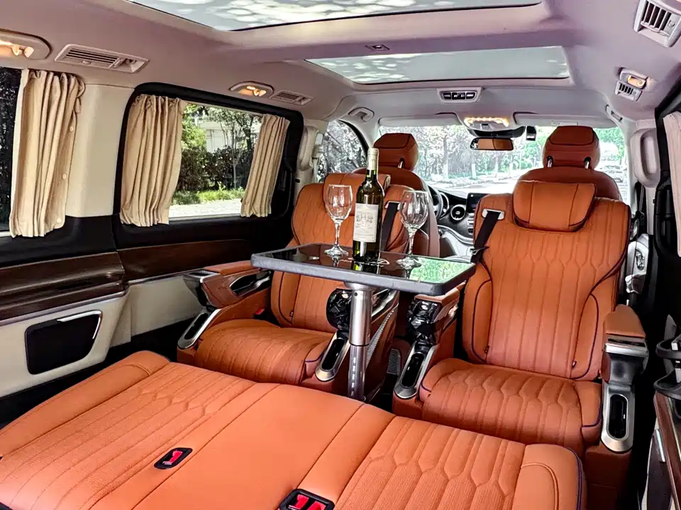 Mercedes-Benz V-class