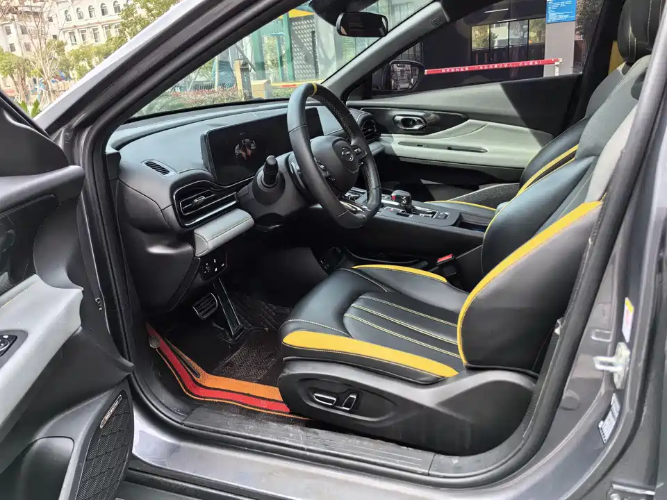 Trumpchi Shadow Leopard