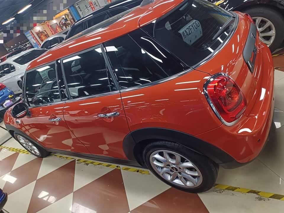 MINI MINI