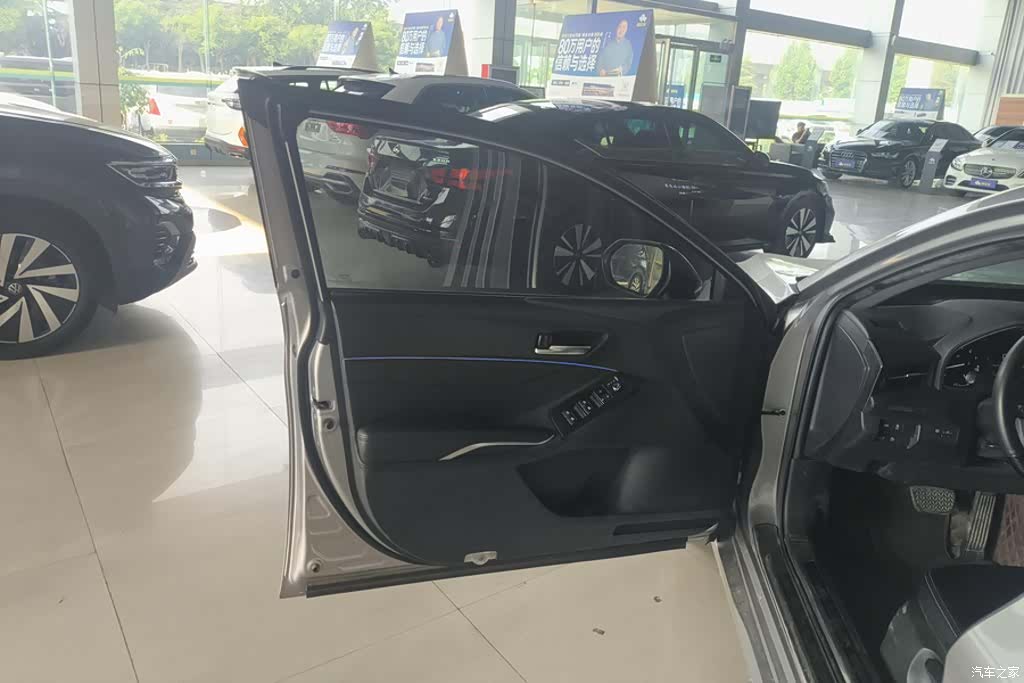 Toyota Avalon, 2022 7