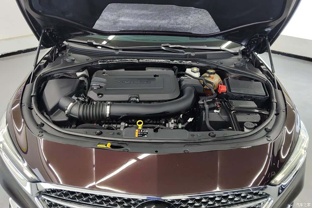 Buick LaCrosse, 2022 10