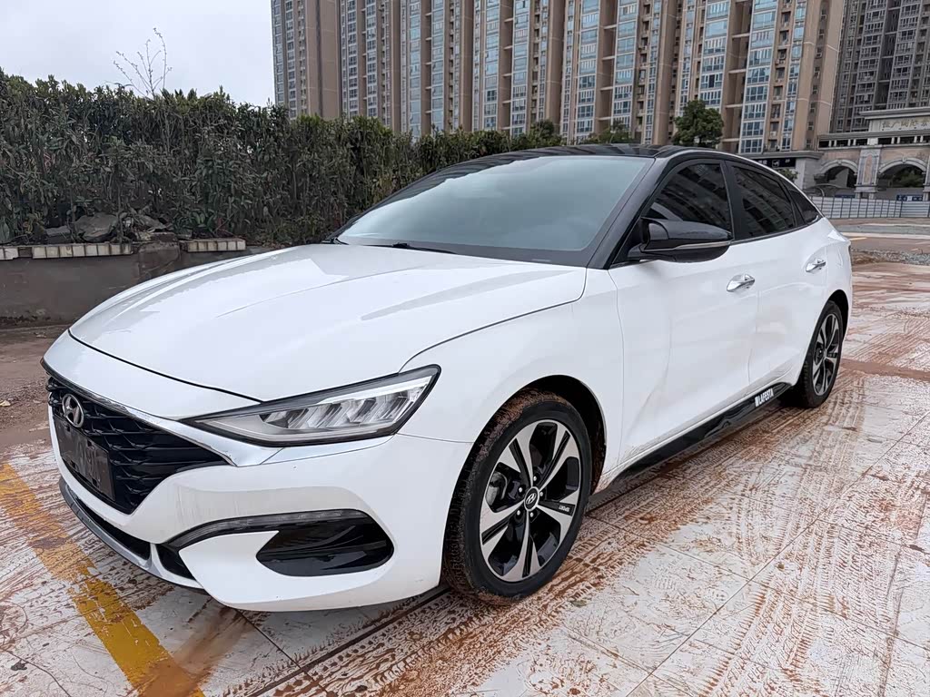Hyundai Lafesta