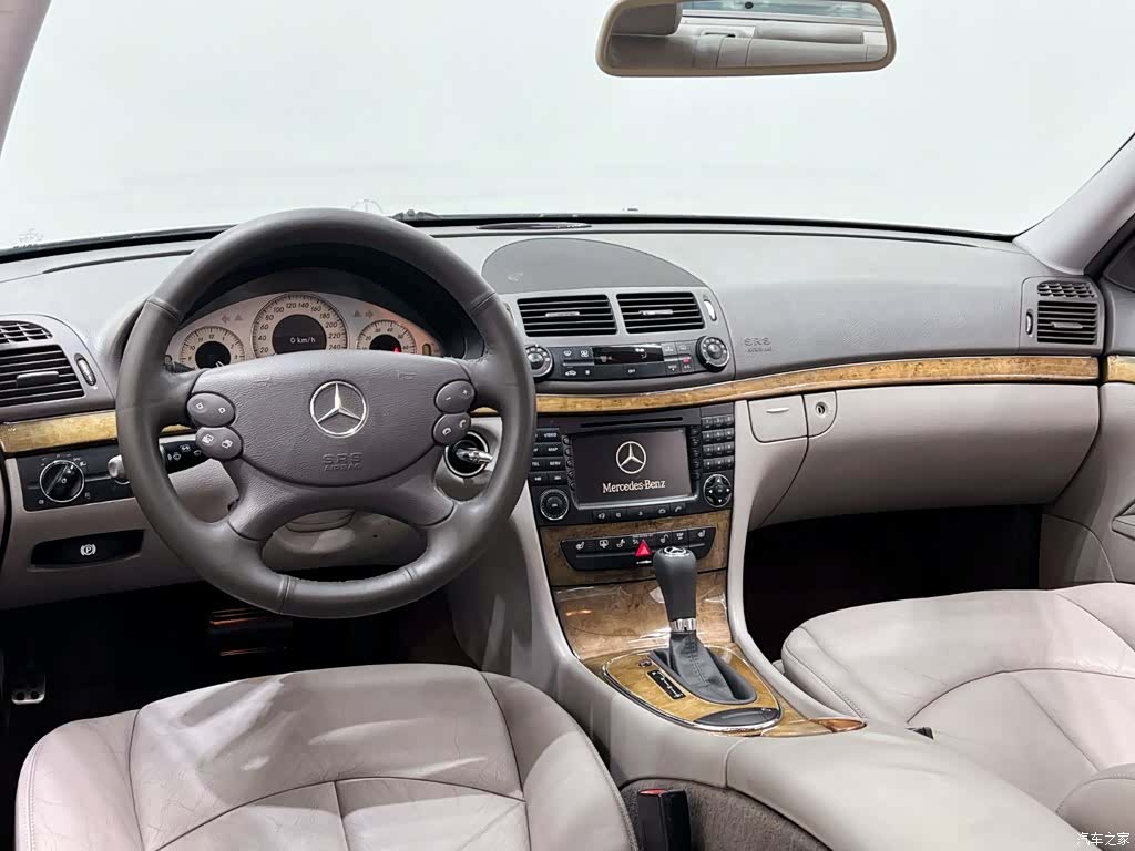 Mercedes-Benz E-Class, 2008 13
