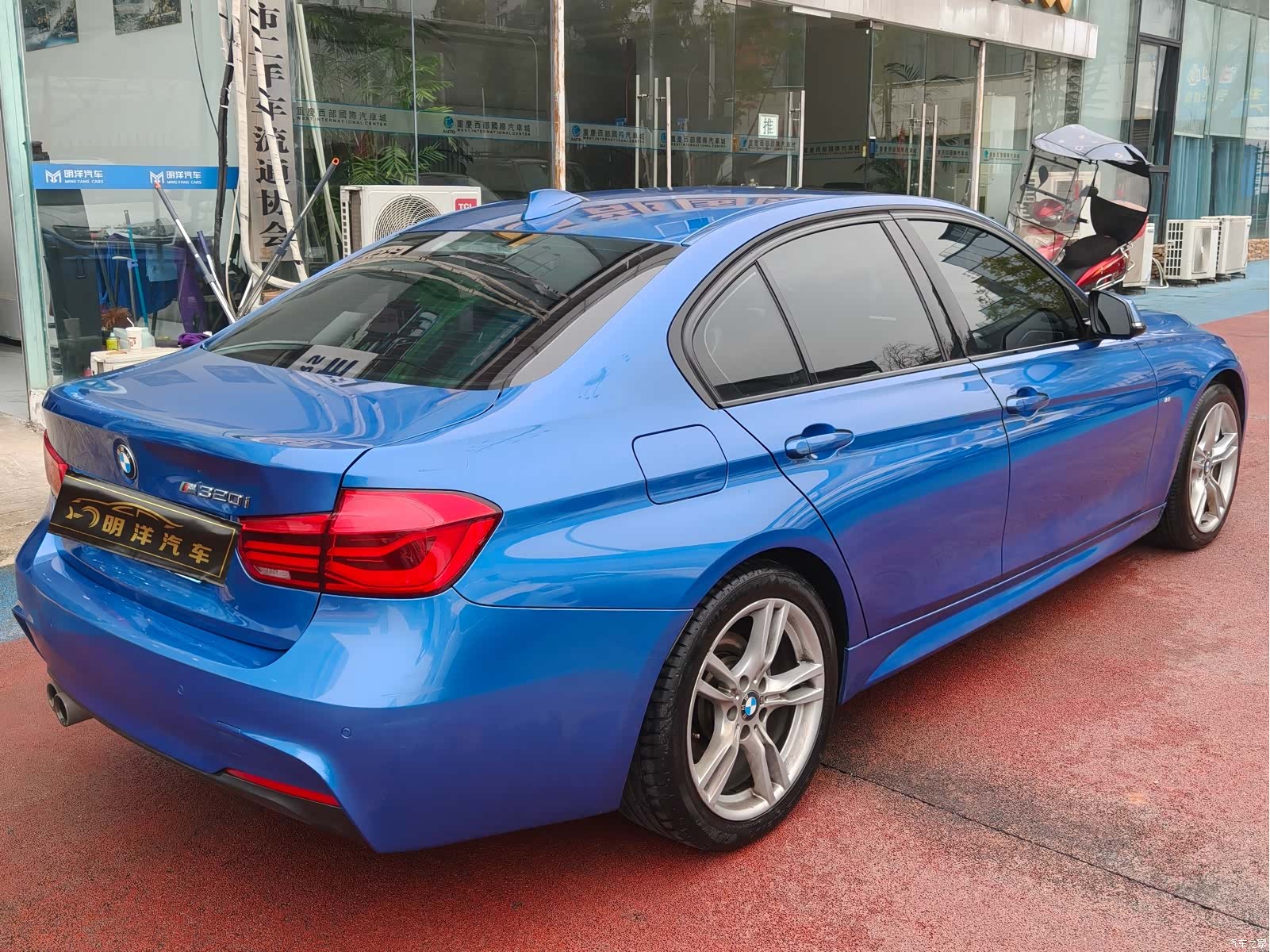 BMW 3 Series, 2018 7