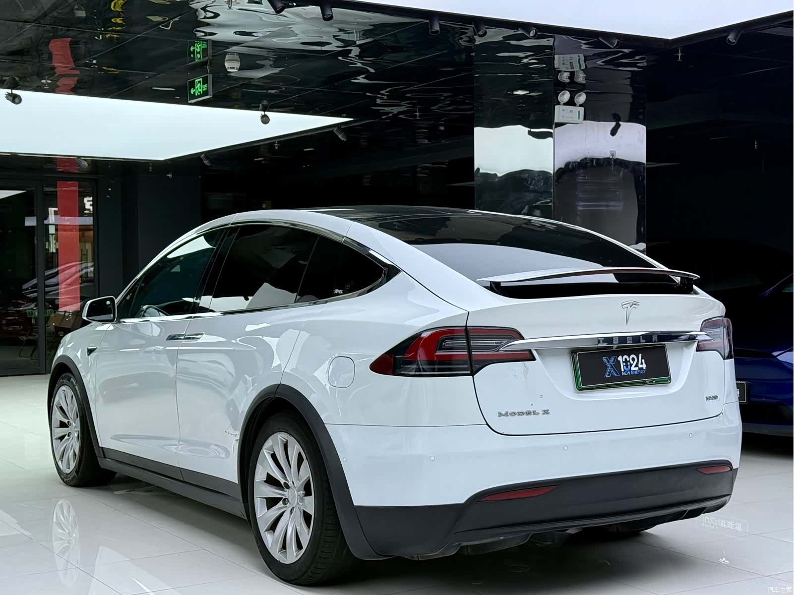 Tesla Model X, 2018 16