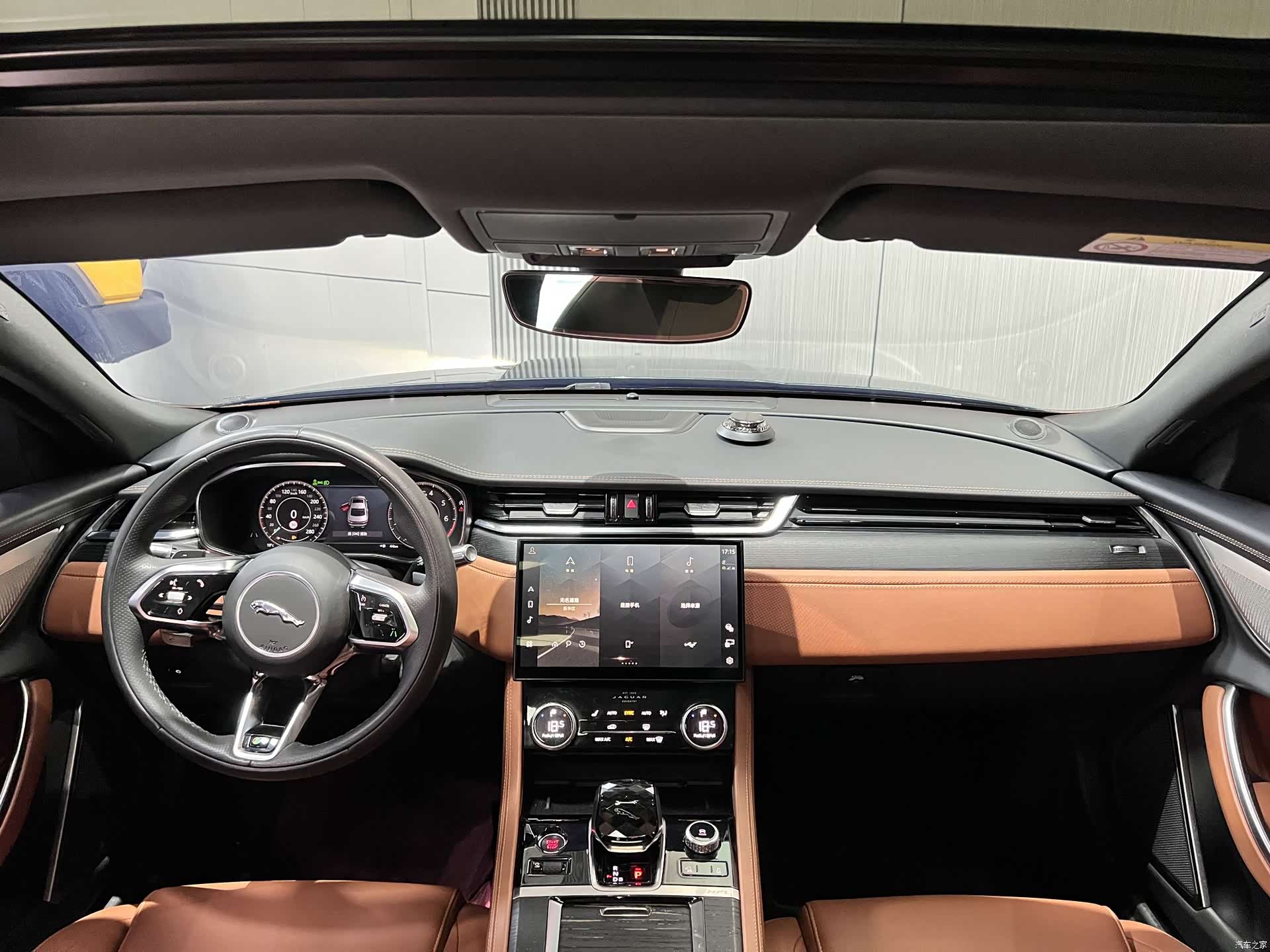 Land Rover P250, 2023 все фото