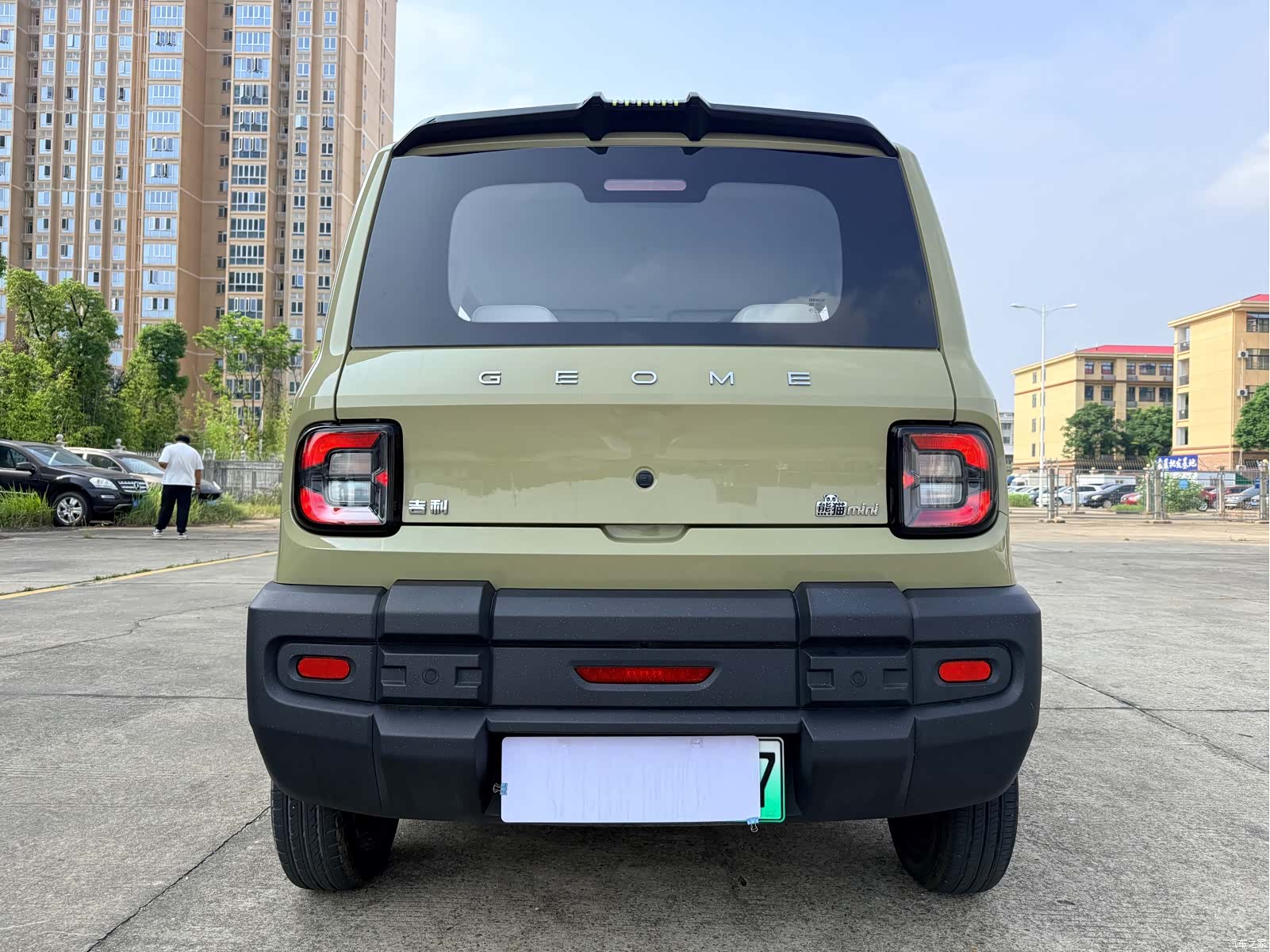 Geely Panda, 2025 7