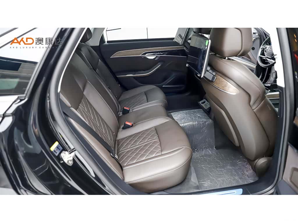 Audi A8L, 2023 8