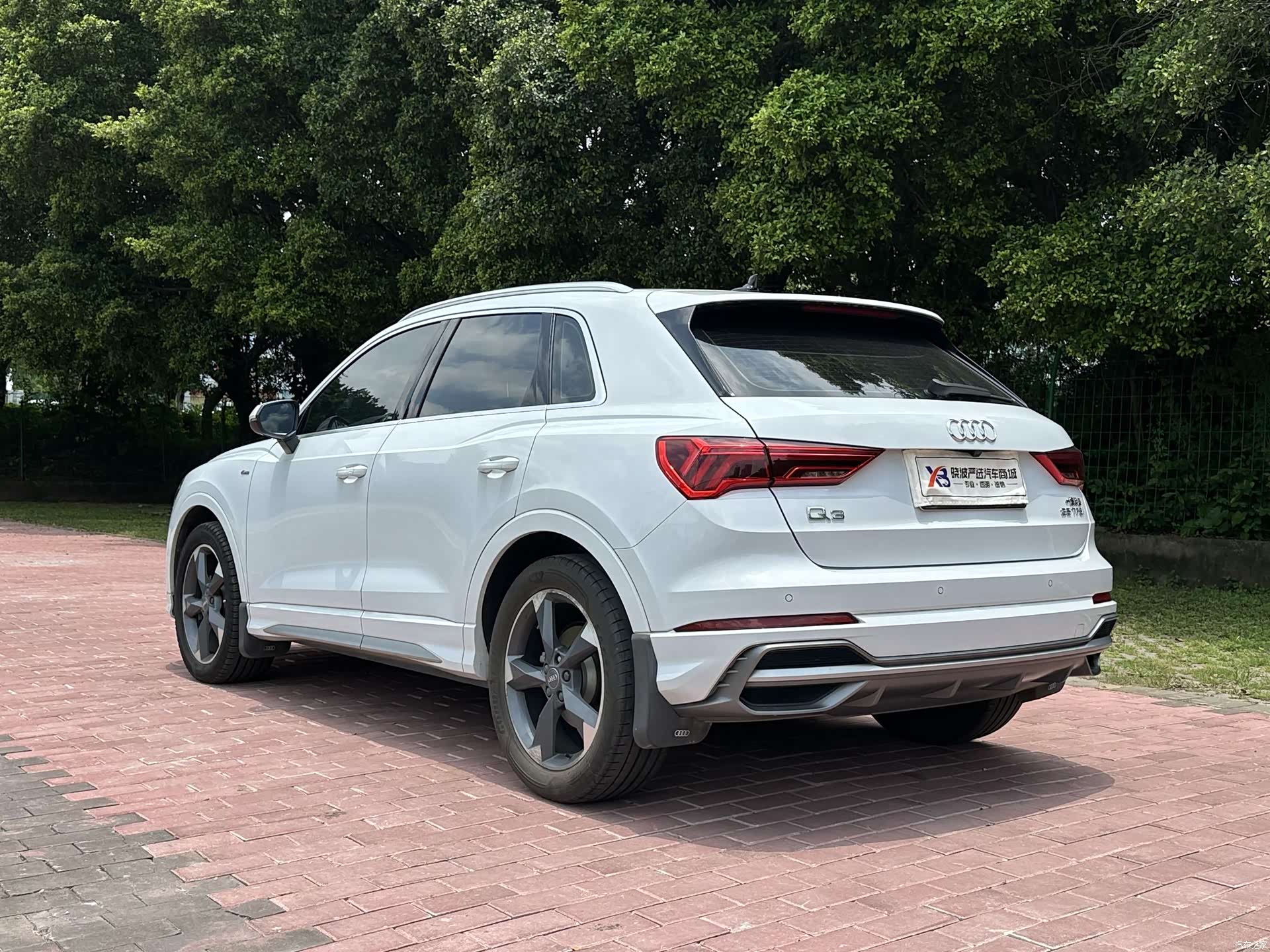 Audi Q3, 2020 все фото