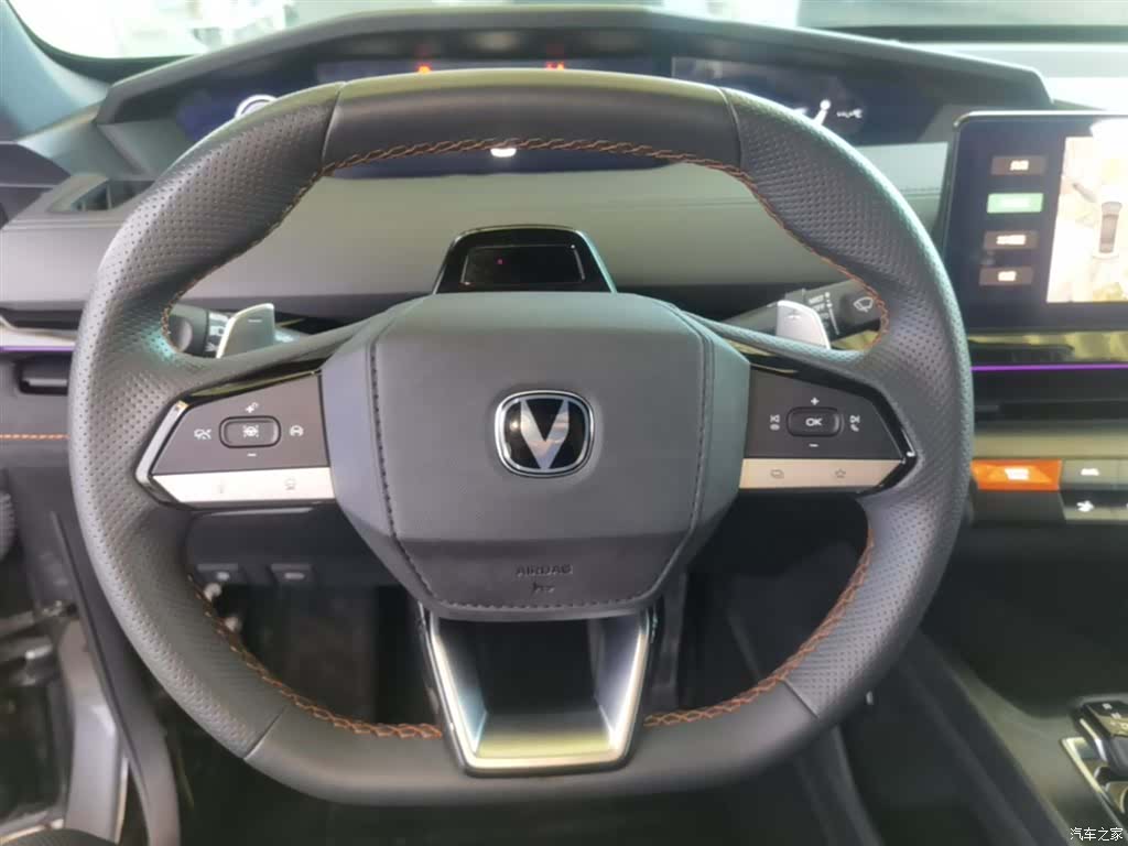 Changan UNI-V, 2022 11