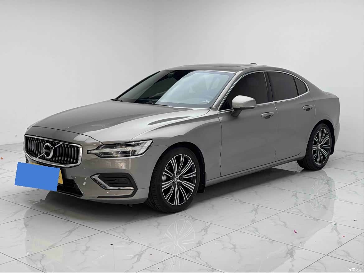Volvo S60, 2022 1
