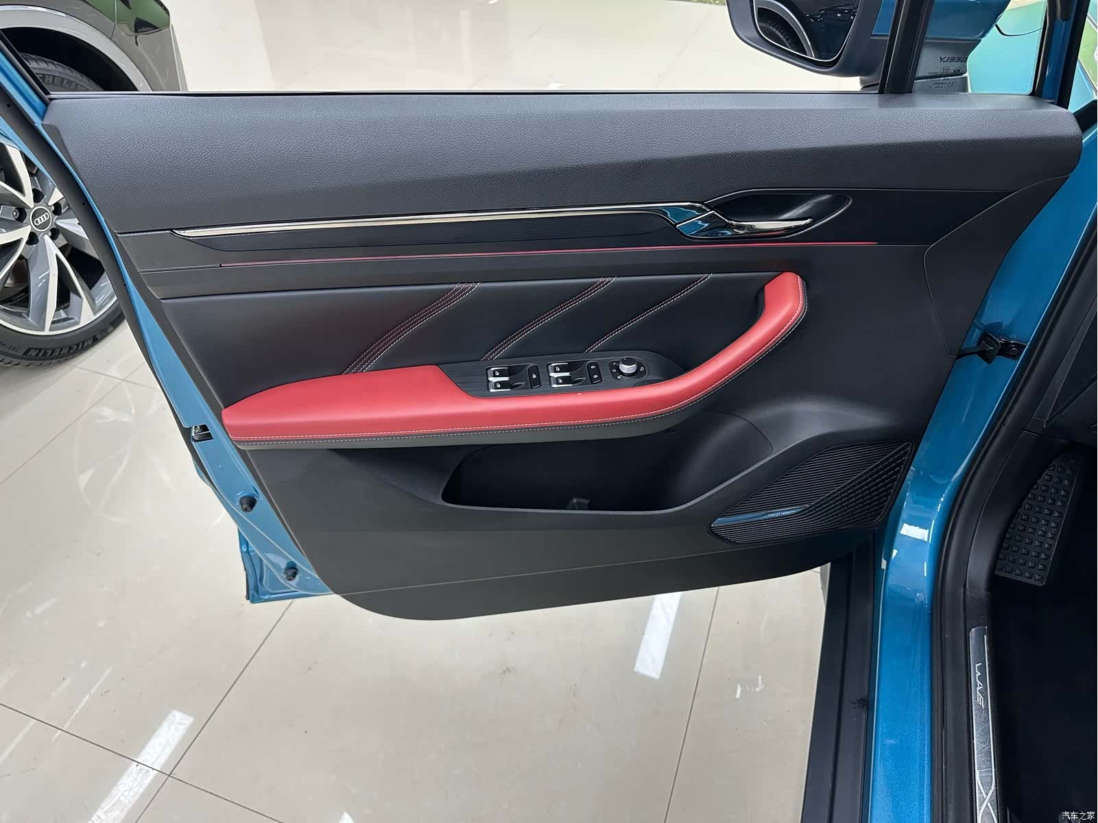 Geely Emgrand, 2022 15