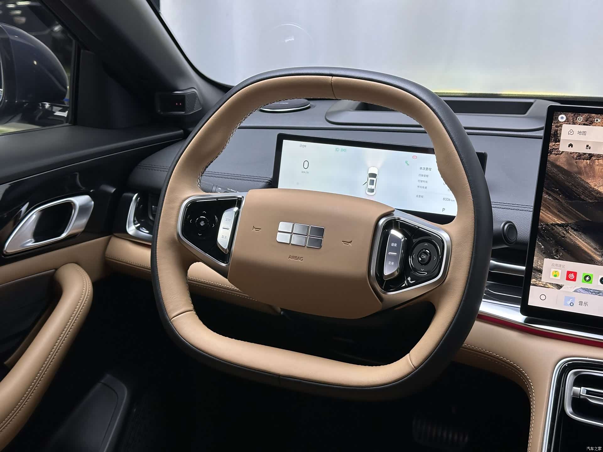 Geely A7, 2025 10