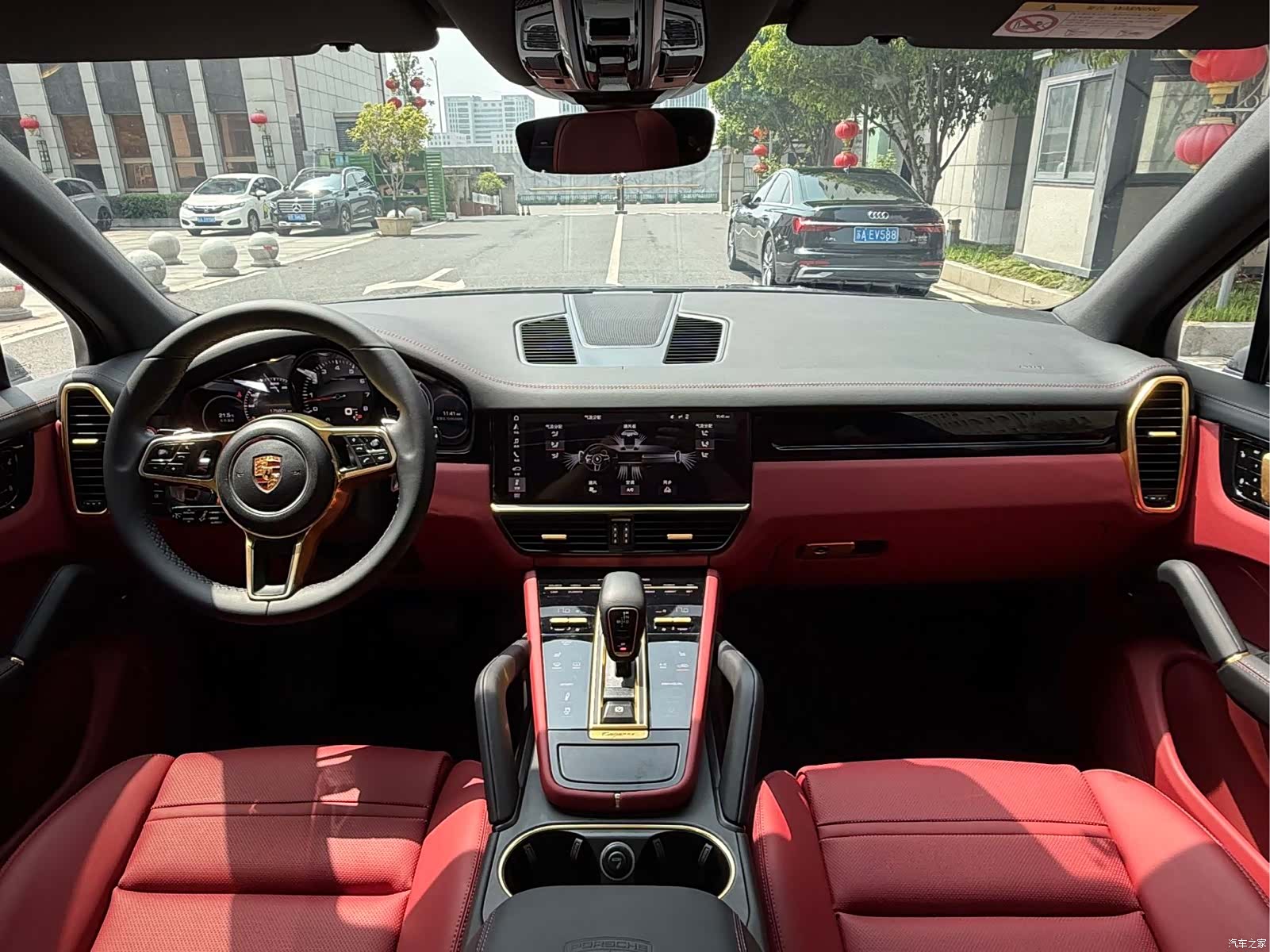 Porsche Cayenne, 2018 8