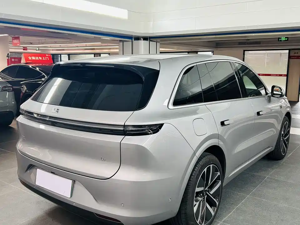 Li Auto Ideal L6
