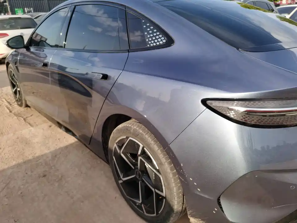 BYD seal