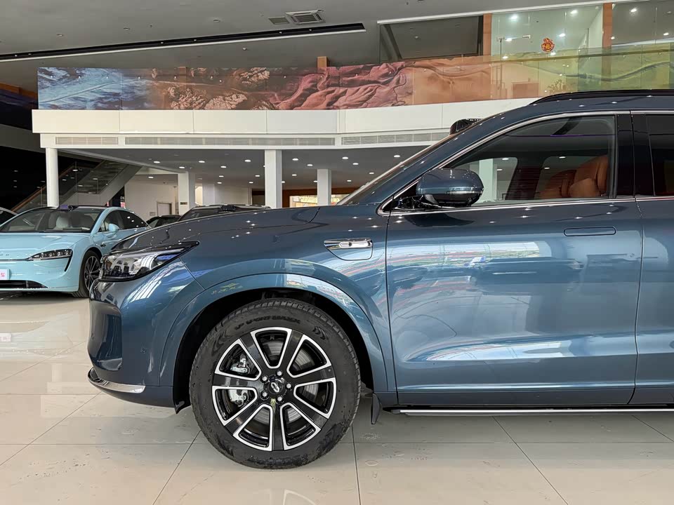 AITO Ask the world M7