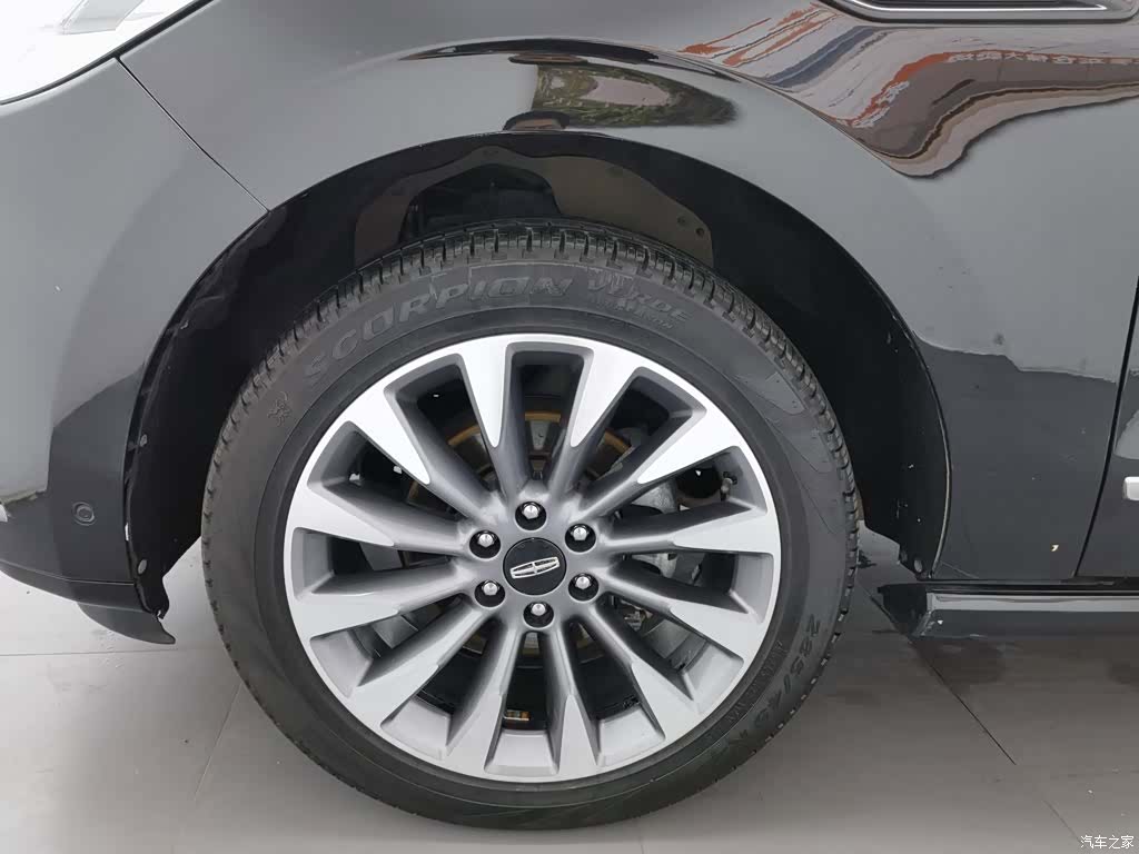 Lincoln Navigator, 2019 17