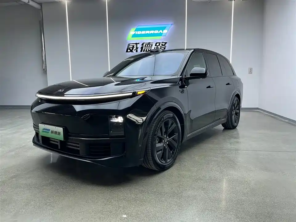 Li Auto Ideal L8