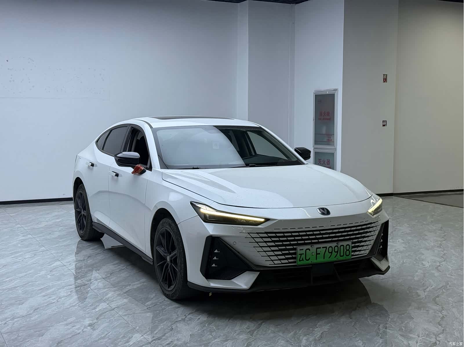 Changan UNI-V, 2023 3