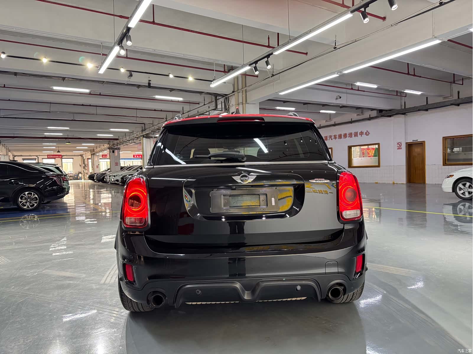 Mini Countryman, 2018 все фото