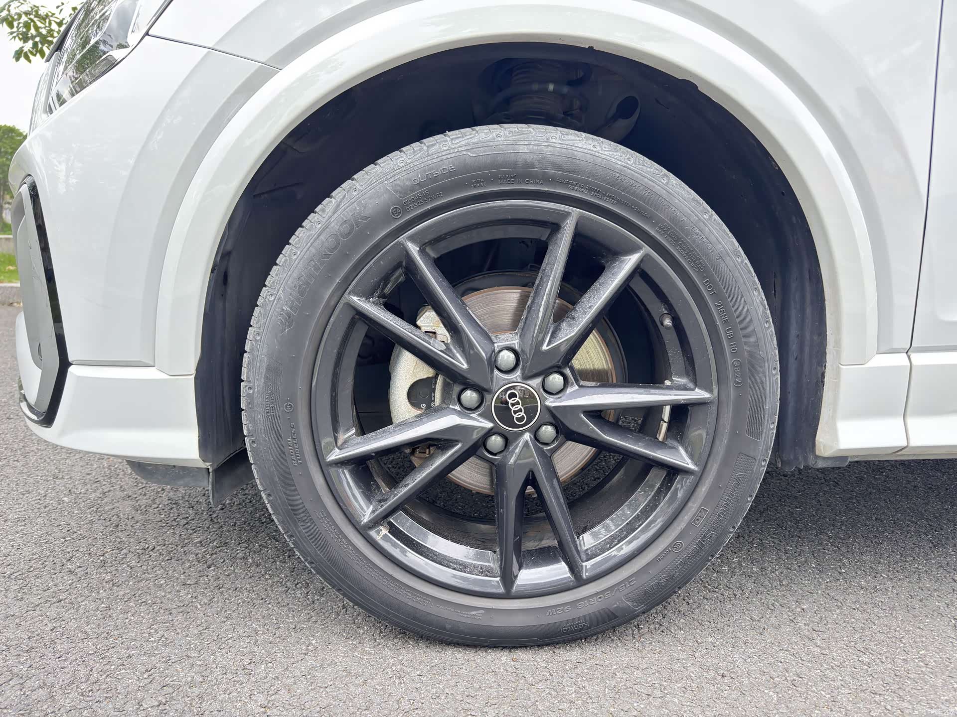 Audi Q2L, 2023 4