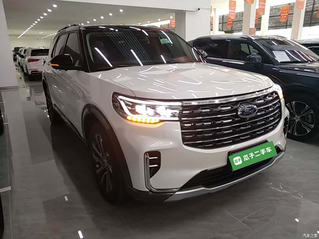 Ford Explorer, 2022 4