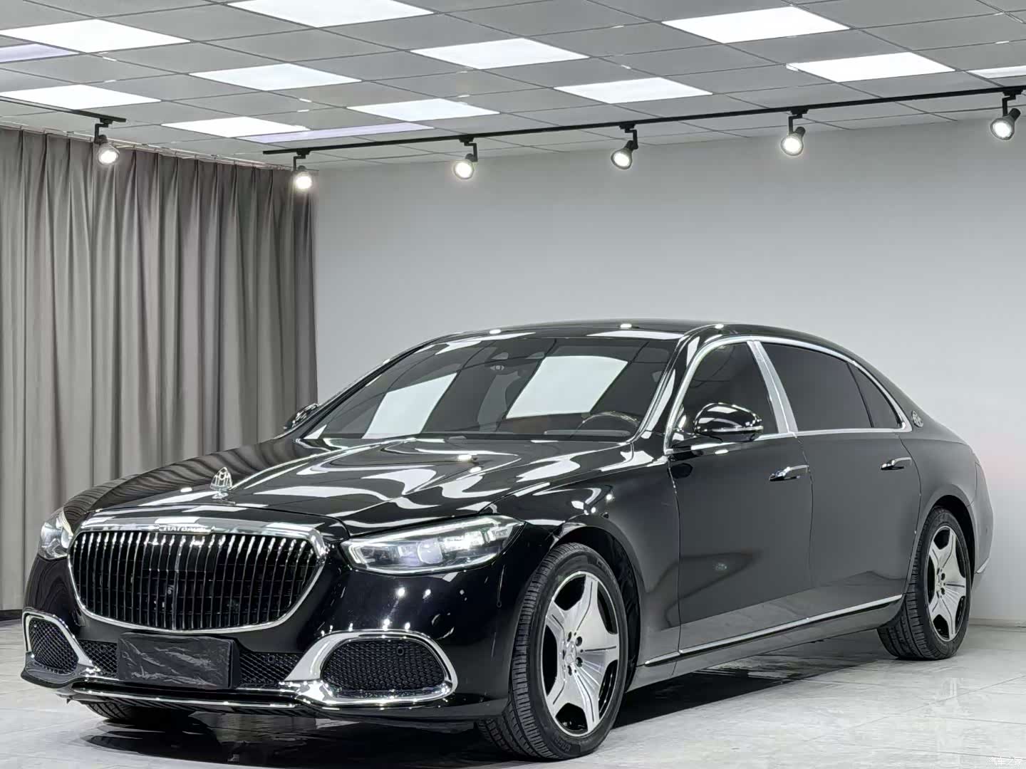 Maybach S-Class, 2023 2