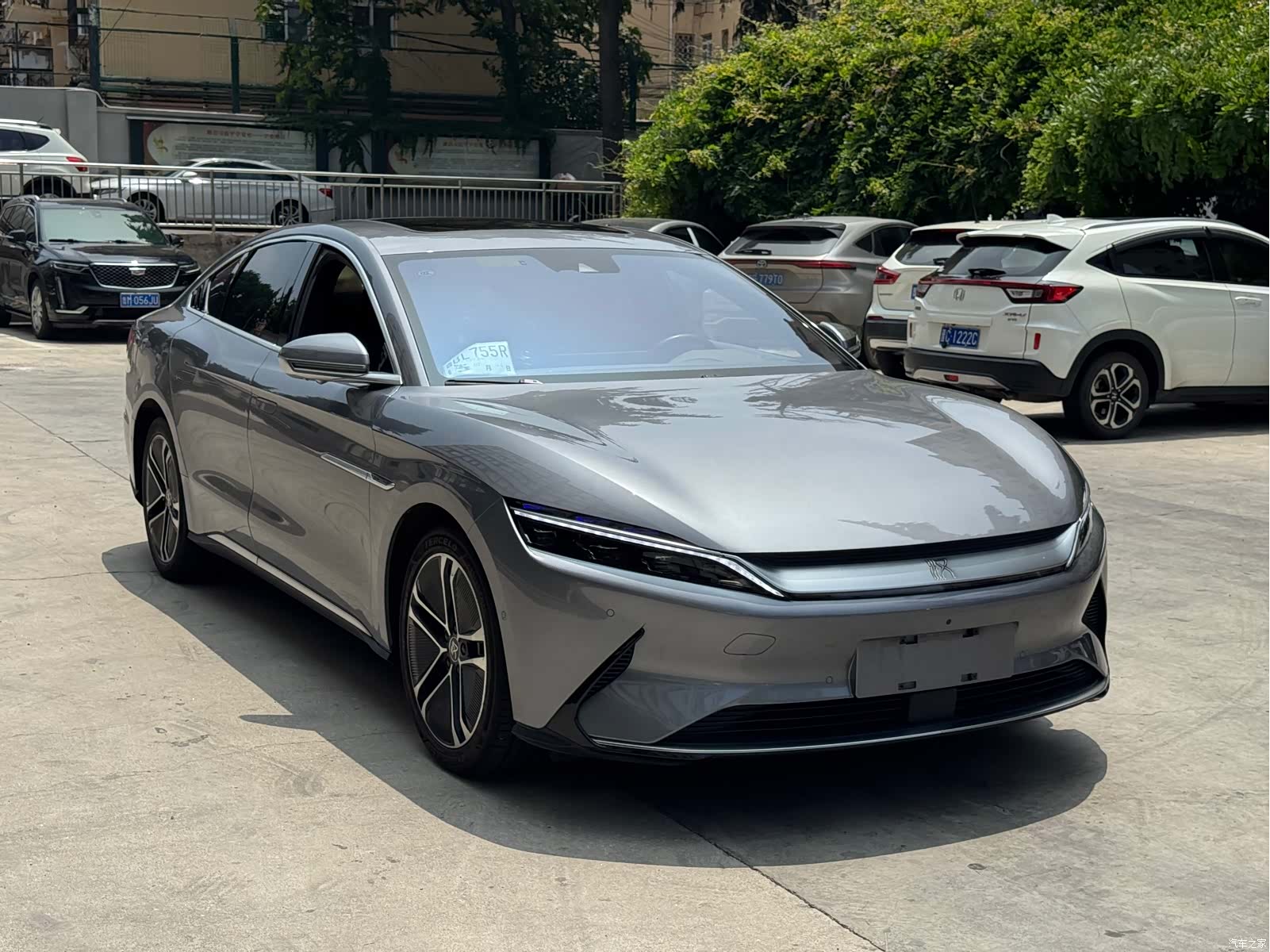 BYD Han, 2022 3