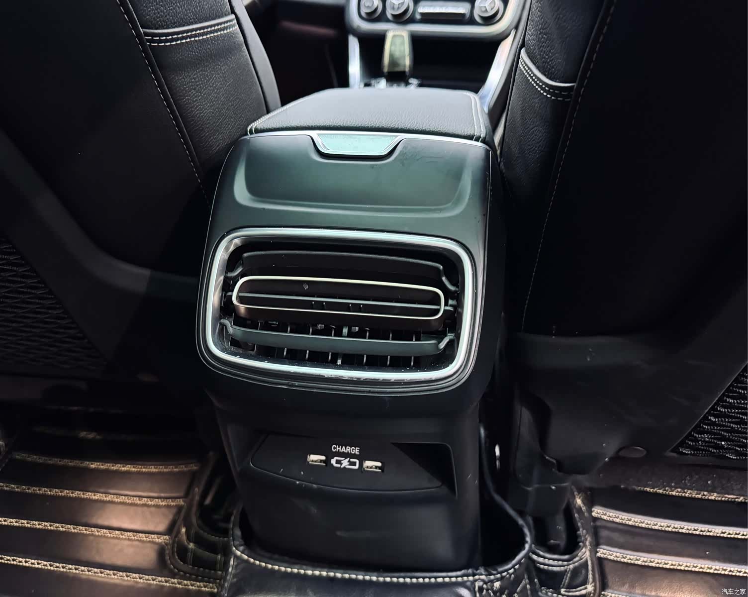 Lynk & Co 01, 2018 25