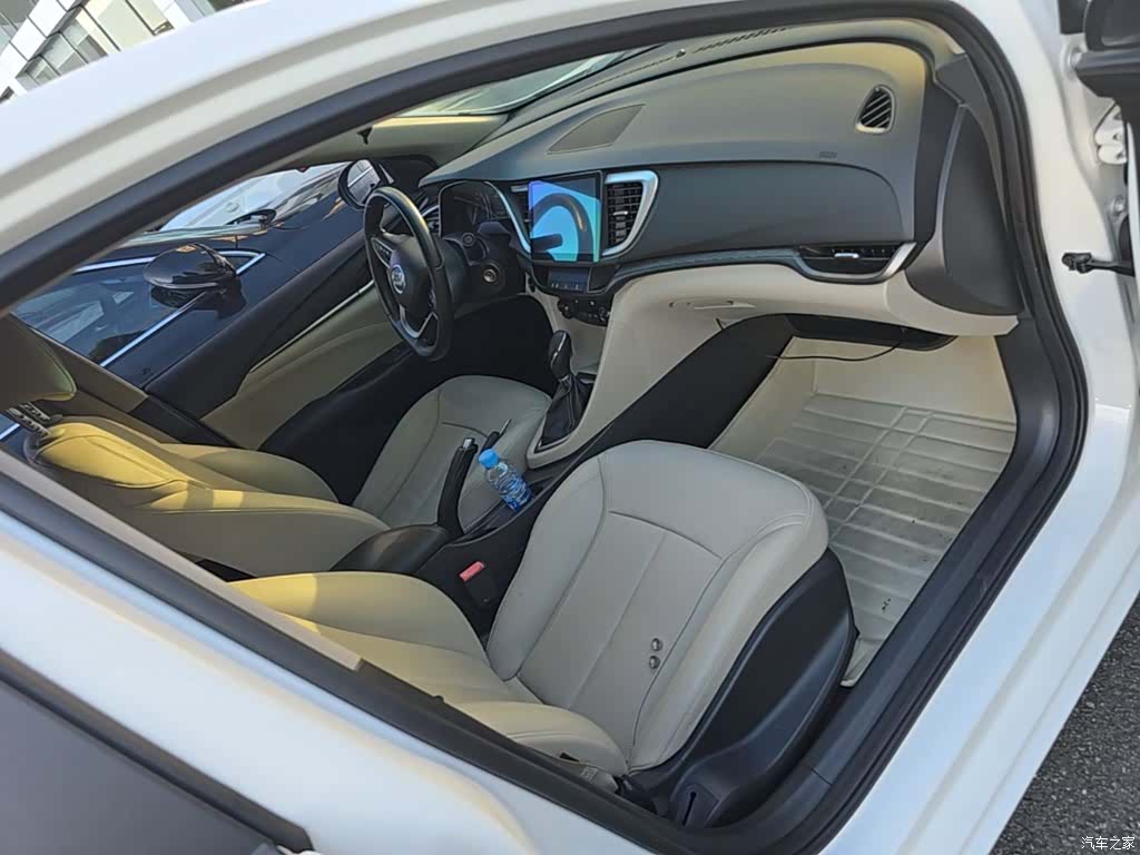Buick V, 2017 25