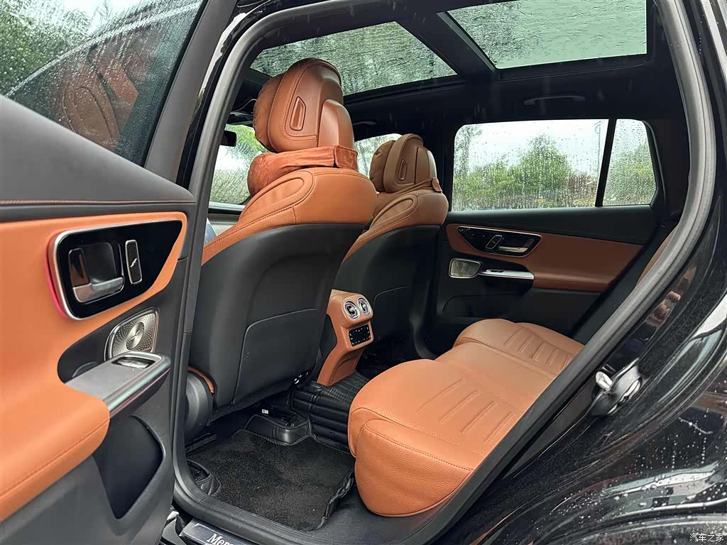 Mercedes-Benz GLC, 2025 6