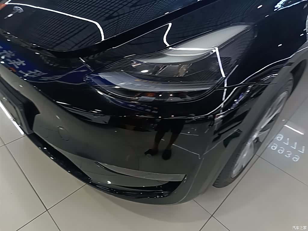 Tesla Model Y, 2021 24
