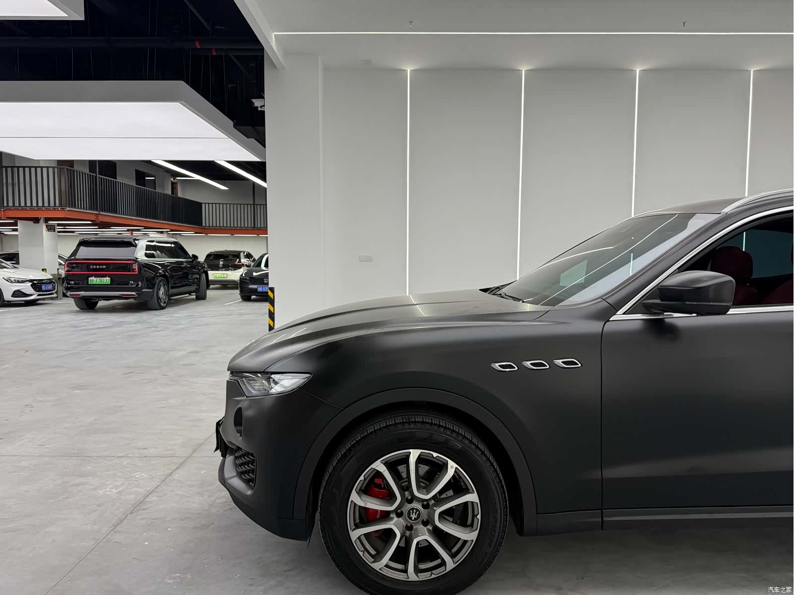 Maserati Levante, 2020 все фото