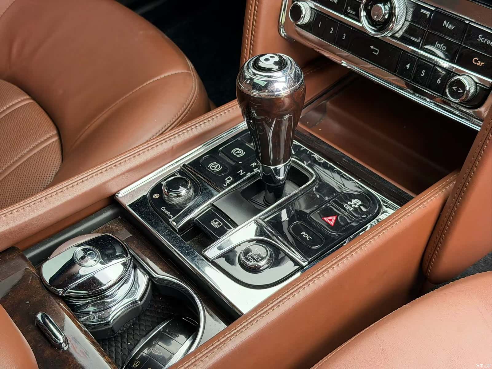 Bentley Mulsanne, 2013 8