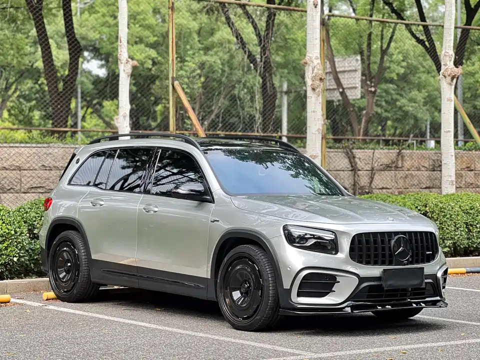 Mercedes-Benz GLB AMG