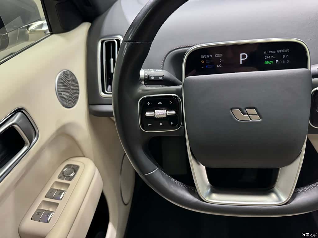 Li Auto L8, 2024 24