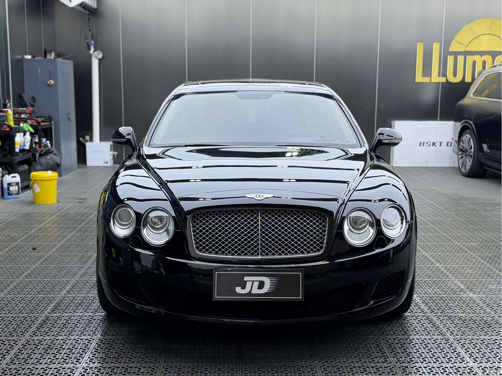 Bentley Flying Spur, 2011 2