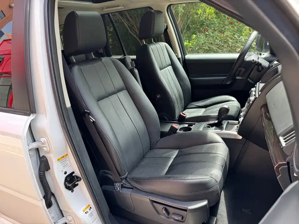 Land Rover Freelander 2