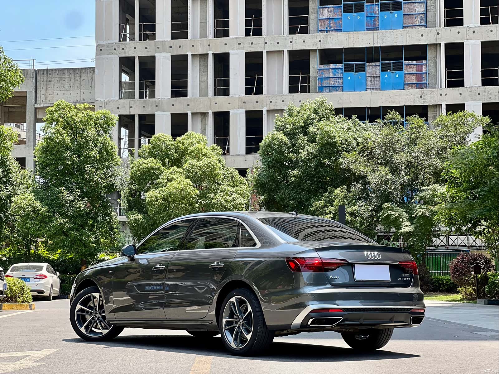 Audi A4L, 2022 24