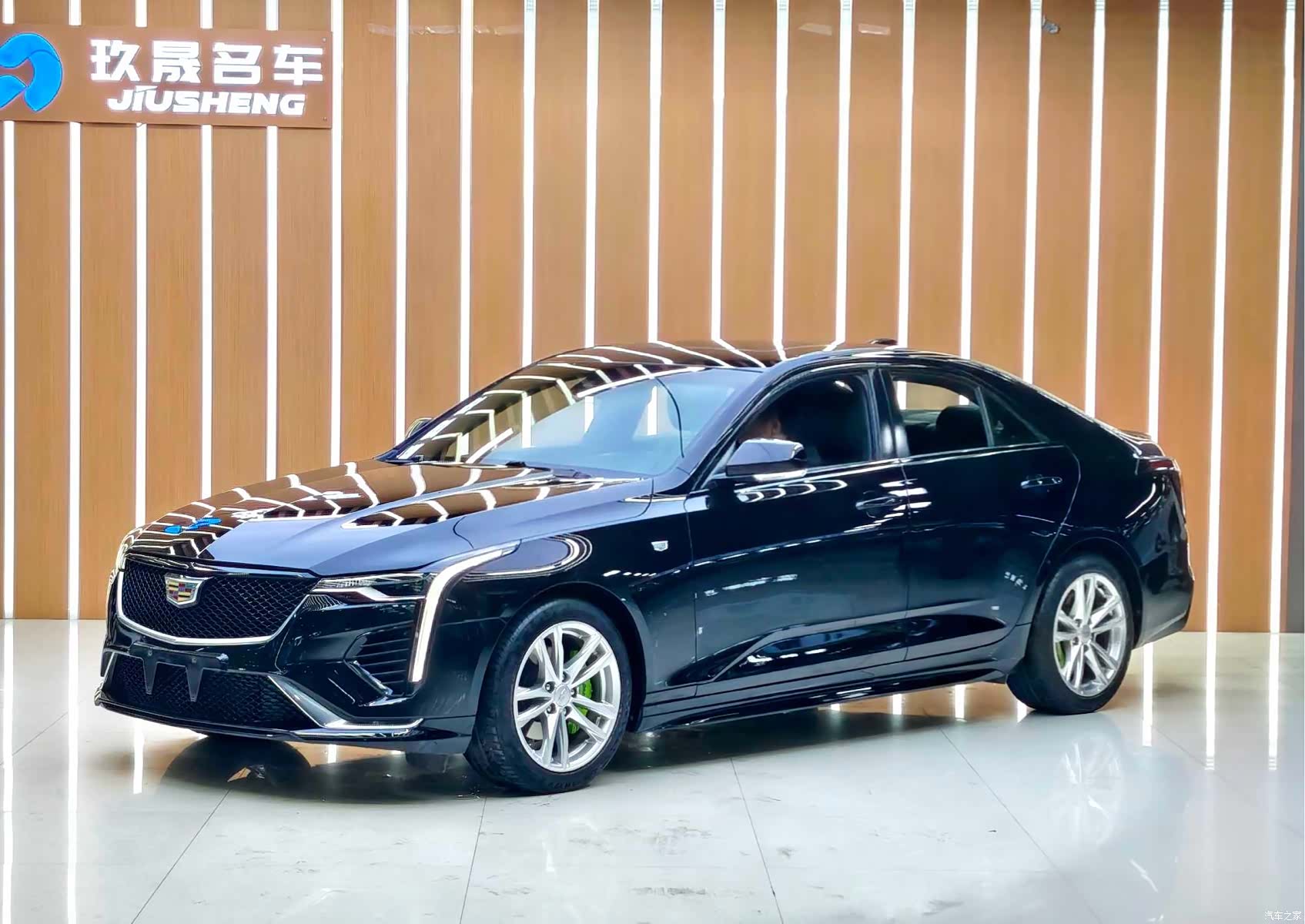 Cadillac CT4, 2022 1