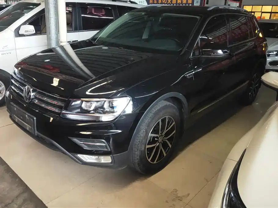 Volkswagen Tiguan L