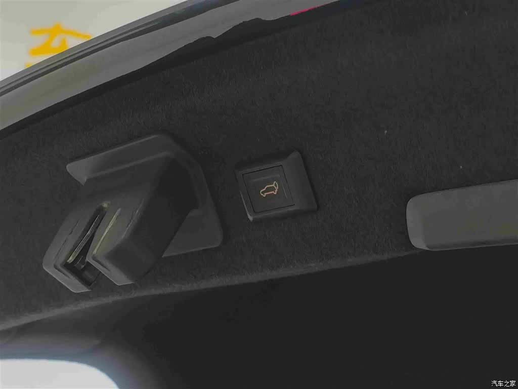 Audi A6L, 2019 12