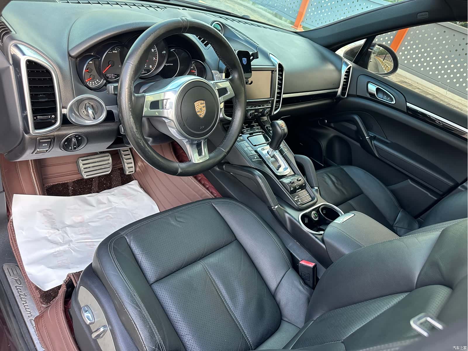 Porsche Cayenne, 2015 все фото