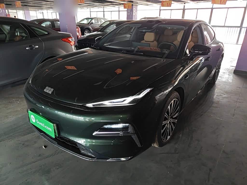 Geely Galaxy Starshine 8