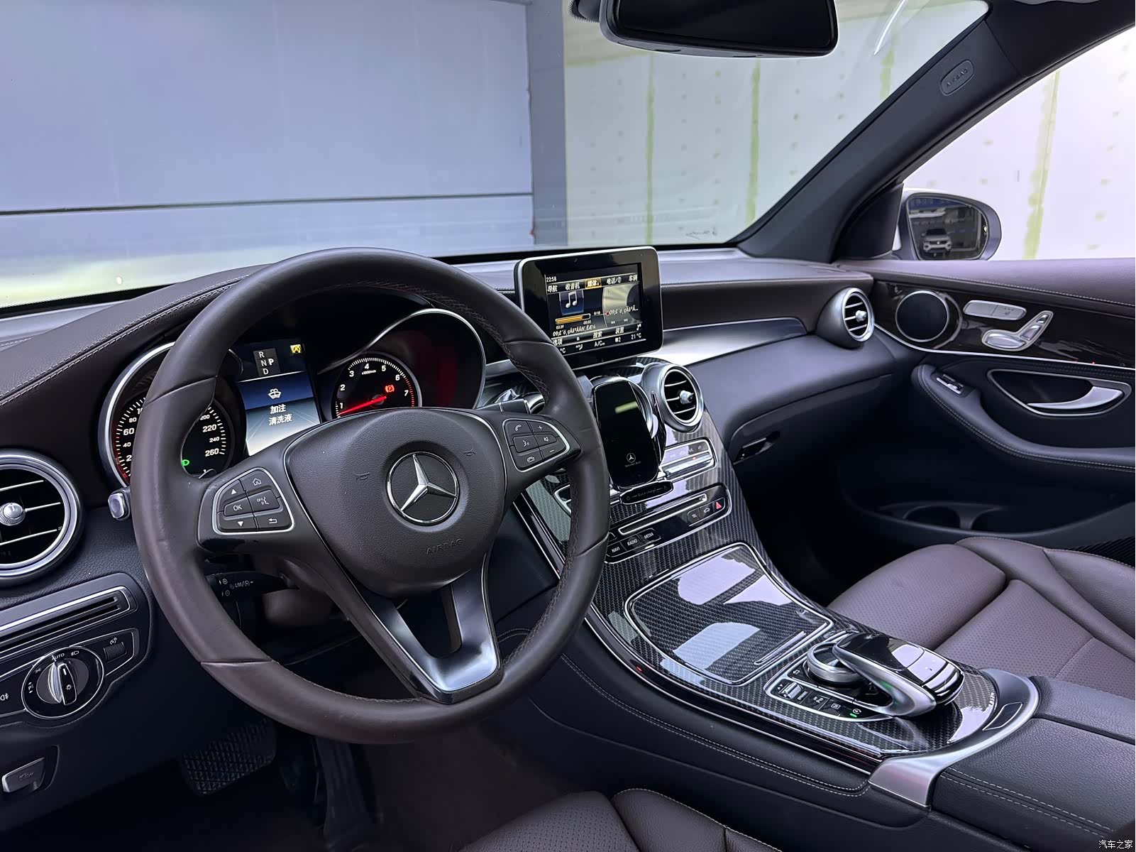 Mercedes-Benz GLC, 2017 10