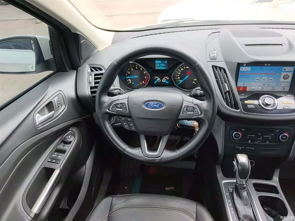 Ford Kuga, 2018 11