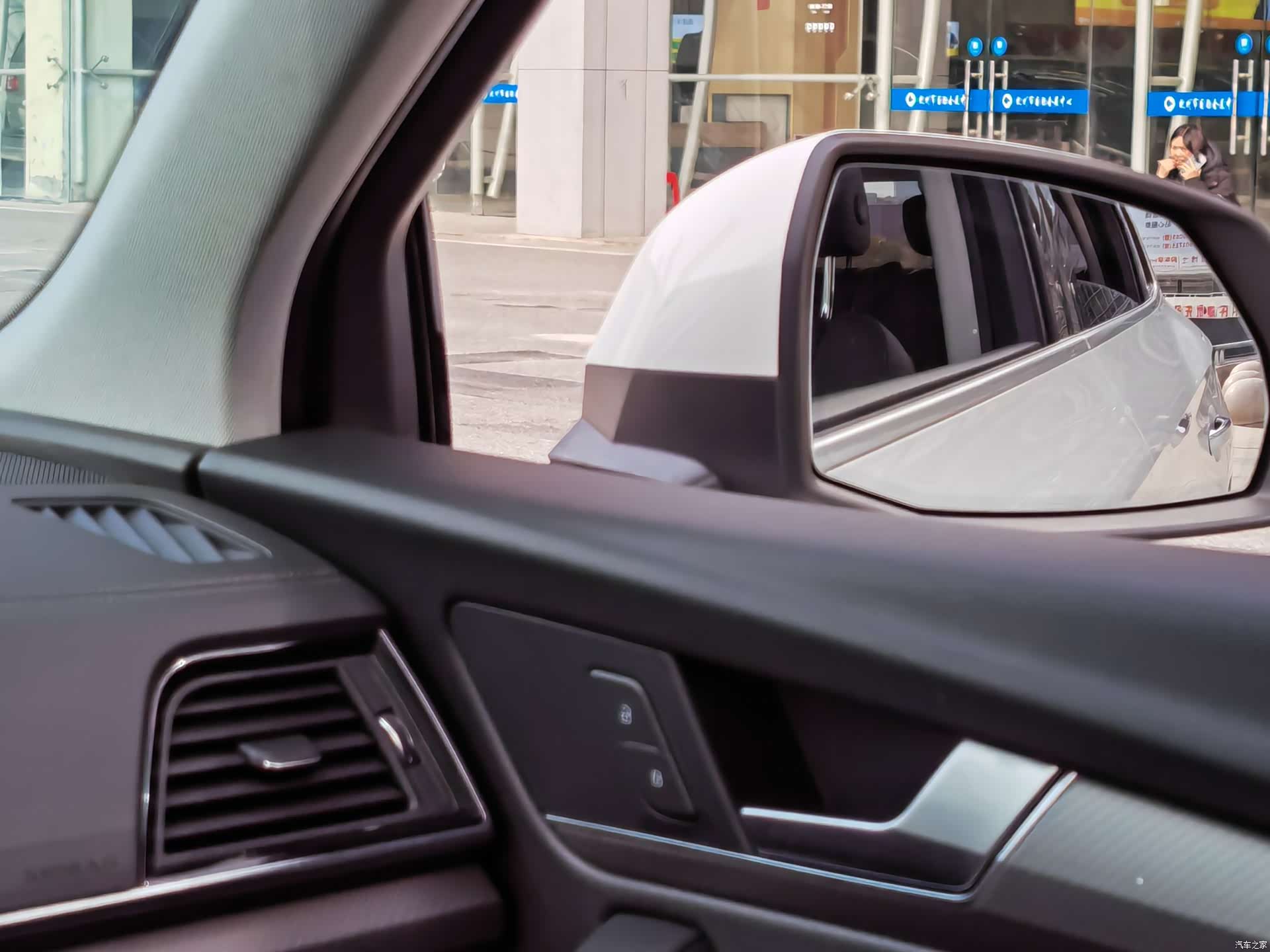 Audi Q5L, 2022 19